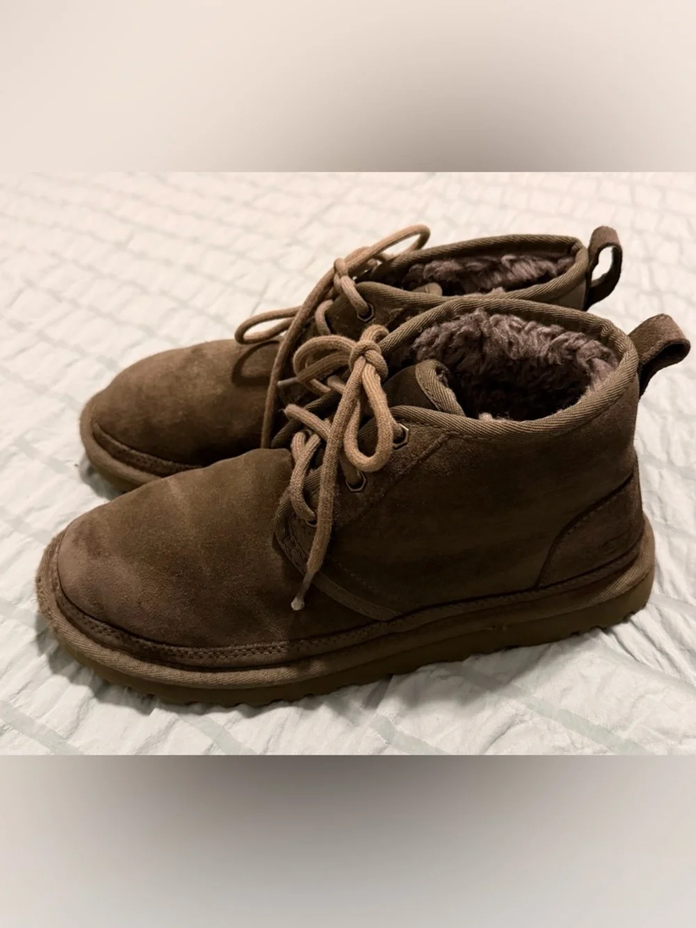 UGG Neumel Chukka Boot - Burnt Olive Suede, Womens Size 8 (1094269)